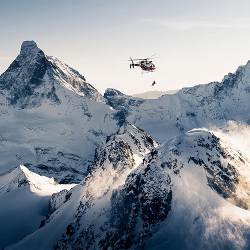 Hamilton - Socio de Air Zermatt y Air-Glaciers
